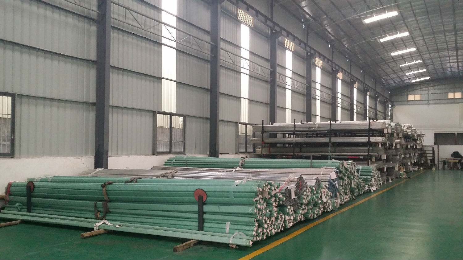 廣東永穗管業(yè)不銹鋼管倉庫實拍圖 廣東永穗管業(yè)不銹鋼管倉庫實拍圖