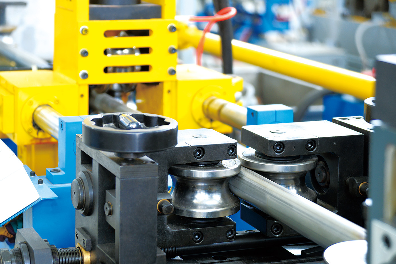 永穗不銹鋼圓管生產(chǎn)設備.jpg 永穗不銹鋼圓管生產(chǎn)設備.jpg